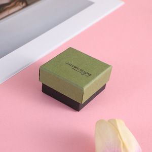 Caja de joyería de color verde oliva sólido con diseño de cielo y tierra, caja de embalaje de joyería de alta gama para anillos y pendientes, caja de embalaje para pulseras - Product Image 6