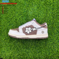 Chaussures basses décontractées pour hommes, personnalisées en usine, à semelle épaisse, multicolores, en cuir verni, avec logo original, tendance et en promotion