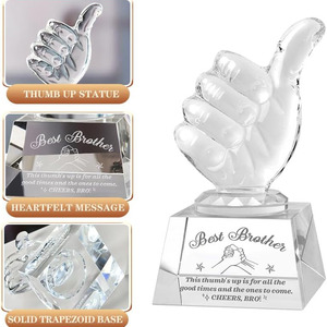 Trophée du meilleur frère/soeur Crystal Award Pouce Geste de la main Sculpture en verre Statue Presse-papiers et cadeau d'anniversaire d'un ami adulte - Product Image 4