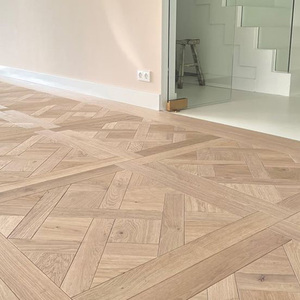 AVANTIMORA - Parqué de Madera de Teca Multicapa de Grado AB, 14 mm, Acabado Brillante, E0 E1 CE, Sistema T&G Versailles, para Pisos Comerciales - Product Image 1