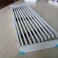 Chine Offre Spéciale blanc couleur alliage d'aluminium matériel fente diffuseur grille d'aération
