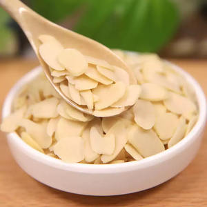 Großhandel Bulk Bio getrocknete industrielle Erdnüsse Scheiben Bäckerei Niedrige Feuchtigkeit BRC-zertifizierter Fabrik preis Roh blanchiert - Product Image 3