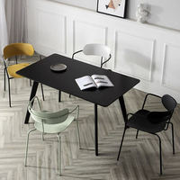 Table d'appoint de style moderne nordique MDF et plastique avec un design simple pour manger et café meubles de maison pour salon et chambre à coucher