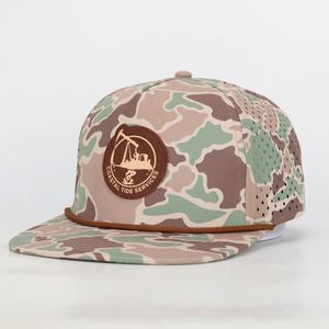 Chapeau de sport en cuir à 5 panneaux personnalisé OEM avec motif de canard de la vieille école découpé au laser casquette Snapback Logo Design Wholesale - Product Image 4