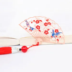 China Supplier Cute Funny Design Korean Style Souvenir Bookmarks Diy Metal Tassels Print 3D Animal Creative Bookmarks