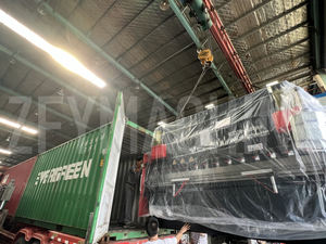 Presse plieuse pour tôles de 100, 125 et 160 tonnes - Product Image 3