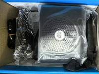 La coque en métal de connectivité polyvalente PowerSound Pro amplifie chaque instant avec une impédance de 4ohm et 8ohm