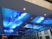Plafond tendu en PVC de haute qualité - Boîte à lumière en film souple - Finition brillante UV IP65 - Membrane rétroéclairée - Cadre en aluminium - Couloir d'hôtel