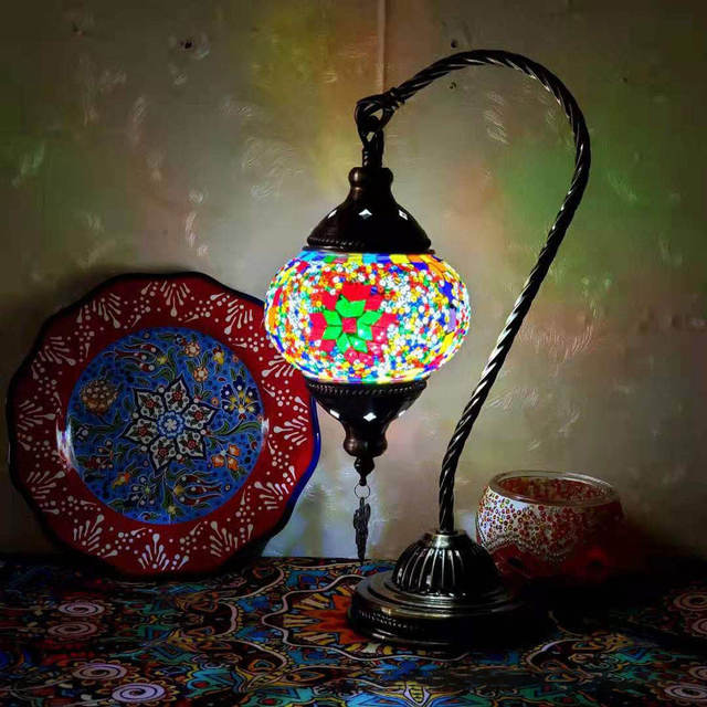 Turkish Style Handmade Glass LED Table Lamp Button Switch Decorative Table Lamp Antique Night Light for Bedroom Living Room