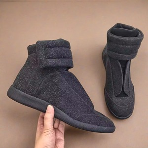 Zapatos de hombre de cuero genuino 100% de moda y lujosos, botas Martin de alta calidad, costuras de entrenamiento alemán, piel de vaca y piel de oveja - Product Image 1