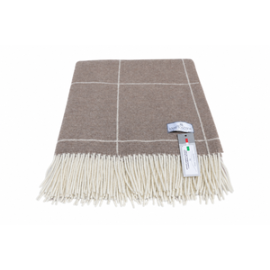 Plaid en laine Airone Quadro-Cashmere au design moderne : les carreaux définissent les espaces avec un style contemporain, s'adaptant à chaque maison. - Product Image 4