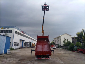 Grue télescopique montée sur camion 8x4 de 5 tonnes avec pince pour le transport d'équipements lourds et la construction routière - Product Image 5