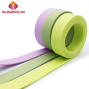 Guinzaglio per Cani Personalizzabile, Ecologico e Sostenibile, con Finitura Opaca Morbida, Realizzato con Cinghia Rivestita in PVC Impermeabile - Product Image 2