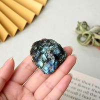 Pierre brute de labradorite bleue de haute qualité pour la décoration