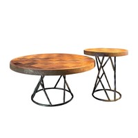 Table basse et table d'appoint en métal forgé à la main, style industriel vintage, parfaites pour les salons, les hôtels, les villas et les maisons d'hôtes
