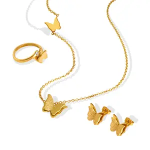 Großhandel Anlauf frei 18 Karat vergoldet Edelstahl Schmetterling Ohrring Frauen Schmuck Set Charm Butterfly Anhänger Halskette Set