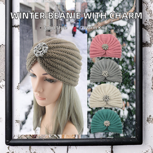 Berretto Invernale di Alta Qualità per Viaggi e Uso Quotidiano, Accessorio Gioiello, Cappello Monocolore Elastico in Acrilico, Caldo e Comodo, Copricapo Comune da Donna - Product Image 2