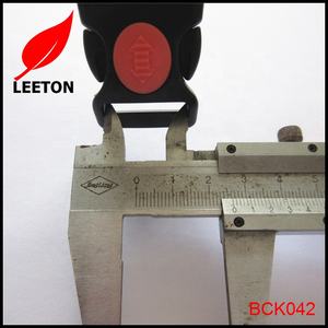 कारखाने की आपूर्ति सस्ते 1.0 इंच 25mm केंद्र बंद कर दिया प्लास्टिक पक्ष रिलीज बैग बकसुआ - Product Image 5