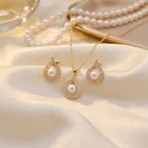 Conjunto de Joyería de Perlas de Moda al <span class=keywords><strong>por</strong></span> <span class=keywords><strong>Mayor</strong></span>, Chapado en Oro de 18K, con Zirconia en Forma de Lágrima y Halo, para Novias, Bodas y Fiestas, Collar y Pendientes para Mujer 2026 - Product Image 2