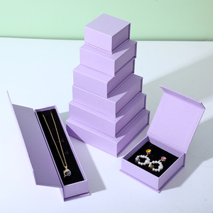Boîte à bijoux rose personnalisée haut de gamme en carton magnétique pour bracelet et collier, boîte à bijoux pliable, emballage pour bijoux - Product Image 5