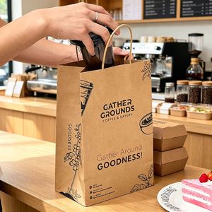 Bolsas de Papel Kraft Marrón con Asa para Envasado de Té con Leche y Café, Impresas con Logotipo Personalizado, Reciclables y Ecológicas, al por Mayor - Product Image 1