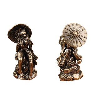 Figura Decorativa de Zorro con Paraguas, de Latón, Tradicional, para Decoración de Escritorio, Hogar u Oficina, Pieza Individual - Product Image 5