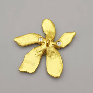 Bottone in lega con chiusura a bottone in metallo stile corte retrò per soprabito e accessori di abbigliamento - Product Image 2