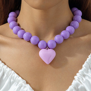 Collar de Gargantilla con Colgante de Corazón de Cuentas Redondas Grandes, Estilo Punk Exagerado, Joyería para Mujer - Product Image 1