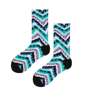 Chaussettes en coton peigné à 360 degrés imprimées numériques 3D personnalisées de haute qualité pour hommes Chaussettes de sport amusantes - Product Image 1