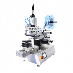 Machine d'étiquetage semi-automatique électrique à rouleaux plats pour bouteilles et canettes carrées avec emballage en bois - Product Image 2