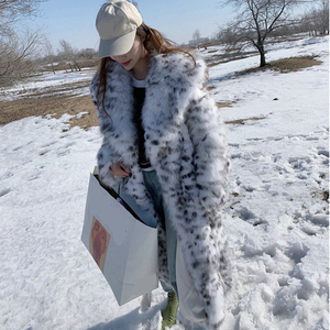 <span class=keywords><strong>Cappotto</strong></span> di pelliccia sintetica da donna di media lunghezza giovane nero e bianco leopardato sul ginocchio alla moda <span class=keywords><strong>cappotto</strong></span> lungo da donna - Product Image 6