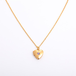 Collier pendentif cœur en zircon <span class=keywords><strong>Love</strong></span> Opening Album, chaîne à maillons en laiton tendance, cadeau d'anniversaire de décembre - Product Image 5