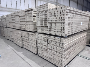 Coffrage en plastique léger de qualité supérieure, réutilisable 200 fois, design moderne, pour murs, colonnes, dalles, travaux de construction en béton - Product Image 1