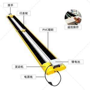 Robot de nettoyage de panneaux photovoltaïques sur chenilles, télécommandé, pour centrales solaires - Product Image 2