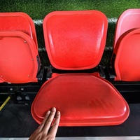 Siège télescopique motorisé électrique, chaise pliante en HDPE, système de gradins rétractables, cadre en acier robuste, stade intérieur