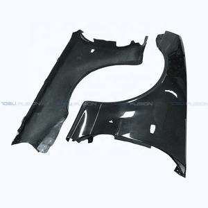 Aile avant R34 pour Nissan Skyline R34 GTR Zt Type 1998-2001 en fibre de carbone (compatible avec Gtt) - Product Image 5