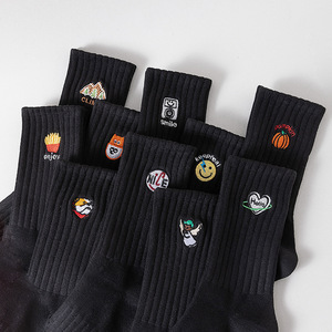 Custom Design Men's Crew <b>Socks</b> High Quality Knitted Athletic Tube Sport <b>Socks</b> with Cartoon Embroidery Logo for ODM <b>Black</b> White - Product Image 2