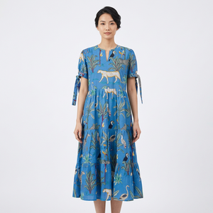 Vestido Midi de Mujer, Hermoso, Hecho a Mano, Ecológico, 100% Algodón, Silueta en A, Cuello en V, Estampado Floral, Secado Rápido, Transpirable - Product Image 1