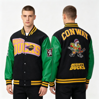 En stock Veste universitaire brodée style baseball vintage, avec manches en cuir PU, style mode urbain et scolaire, pour jeunes, au look attrayant, inspirée des films