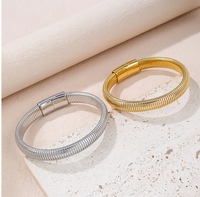 Bracelet chaîne serpent en acier inoxydable unisexe, largeur 10 mm, 22 cm, bracelet à maillons tendance, fermoir magnétique, plaqué or 18 carats, vente en gros