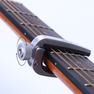 All'ingrosso accessori per chitarra di buona qualità <span class=keywords><strong>Alice</strong></span> A007J Capo per chitarra acustica in metallo colorato - Product Image 3