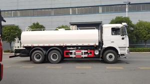 Camion-citerne à eau SHACMAN F3000 6x4 20000L, camion-citerne à eau avec arroseur - Product Image 3