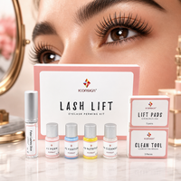 Kit professionnel de rehaussement de cils, système de permanente pour cils en quatre étapes, pour des cils naturellement recourbés et définis, et services de salon