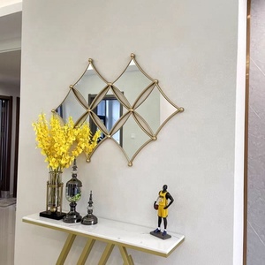 <span class=keywords><strong>Miroir</strong></span> décoratif <span class=keywords><strong>blanc</strong></span> simple moderne <span class=keywords><strong>Miroir</strong></span> mural de haute qualité pour salon Chambre à coucher Salle de bain Meubles personnalisés Verre MDF - Product Image 5