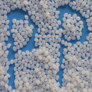 วัตถุดิบพลาสติกโพลีโพรพิลีนรีไซเคิลสีธรรมชาติ/สีบริสุทธิ์ - Product Image 1