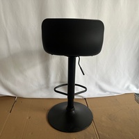 Tabouret de bar moderne en PU avec coussin, structure en plastique, chaise haute pivotante et réglable pour comptoir de cuisine (vente en gros)