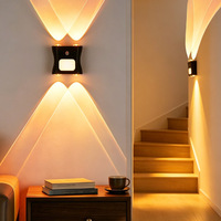 Lampe murale à détecteur de mouvement RGB, lumière d'ambiance intelligente pour la maison, télécommande, magnétique, chambre à coucher, salon, écologique