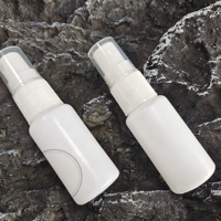 Petite bouteille pulvérisatrice multifonctionnelle en plastique HDPE de 20 ml avec impression sérigraphique et pulvérisateur à pompe, MOQ 100 pièces