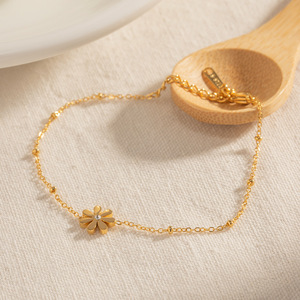 Xinglu OEM Bracciali retrò placcati oro 18K con liriche, in acciaio inossidabile inossidabile, certificati da terze parti, alla moda, unisex - Product Image 5