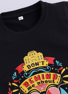 T-shirt en coton pur à imprimé graphique pour garçons, tissu doux et respirant, coupe confortable, design élégant sur le thème des livres, vêtements décontractés - Product Image 3